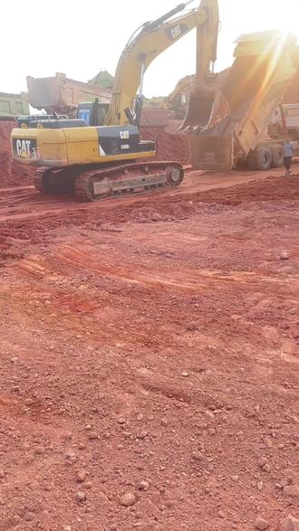 卡特彼勒挖机 土石方工程效率之王